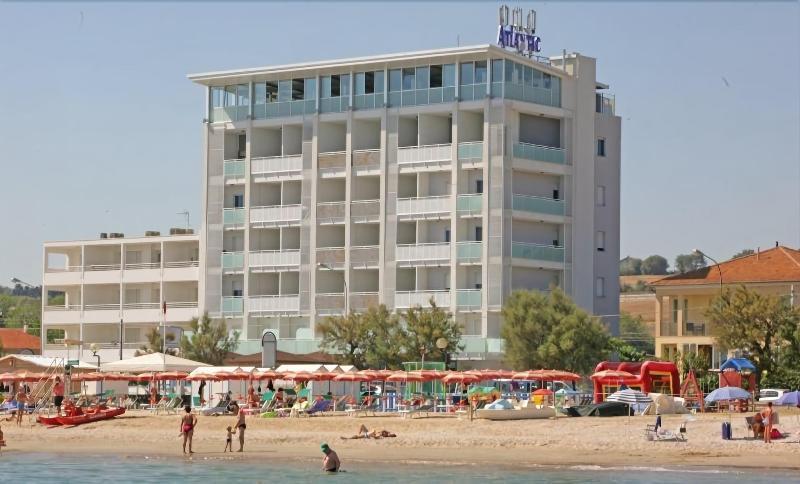 Hotel Atlantic Сенигаллия Экстерьер фото